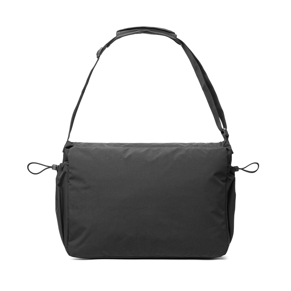 KENTO URBAN RCS återvunnen nylon 15.6' Axelväska