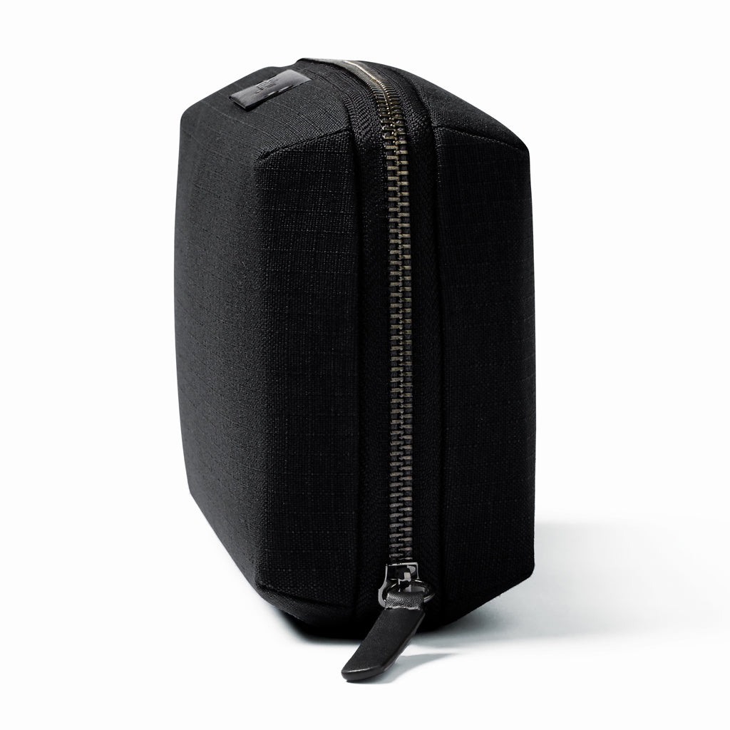 Bellroy tech-kit