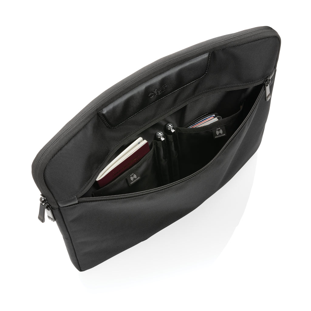 Swiss Peak AWARE™ RPET Voyager 15.6' laptopsleeve