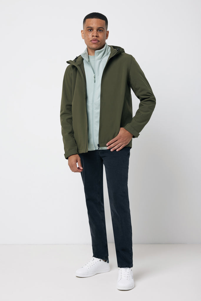 IQONIQ Makalu soft shell herrjacka i återvunnen polyester