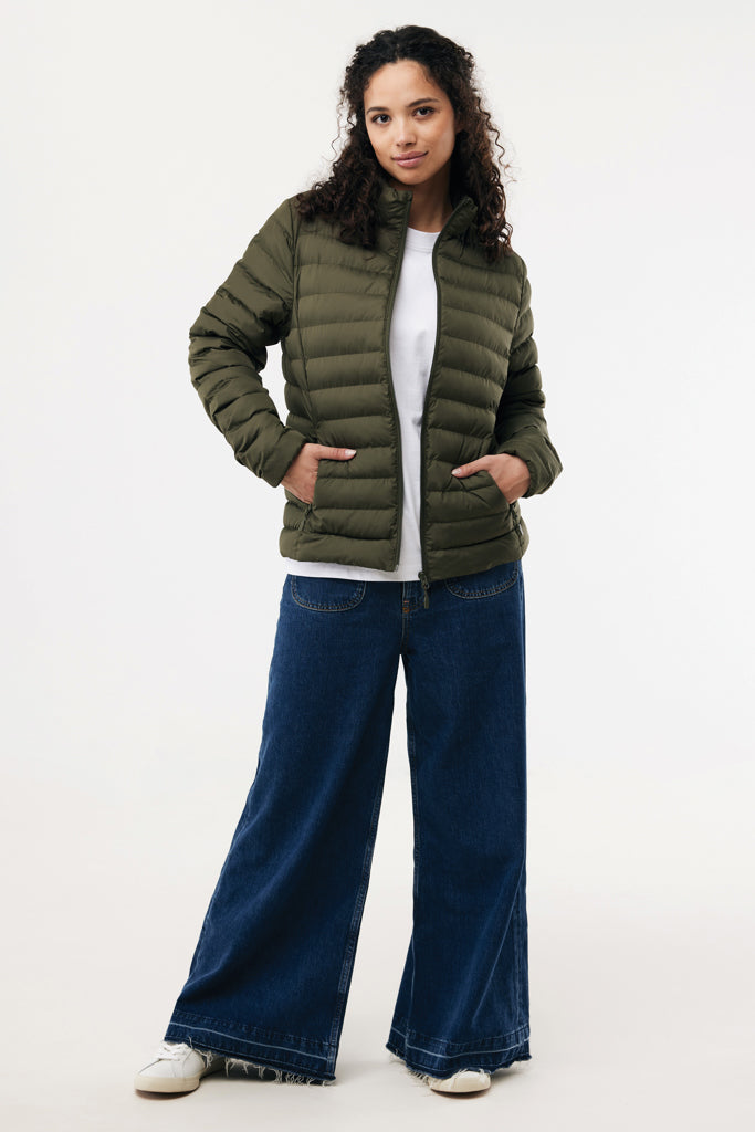 IQONIQ Maiko damjacka i återvunnen polyester med vaddering