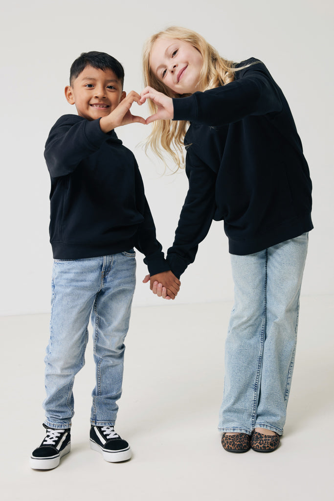 IQONIQ Yengo hoodie i återvunnen bomull med sidofickor för b