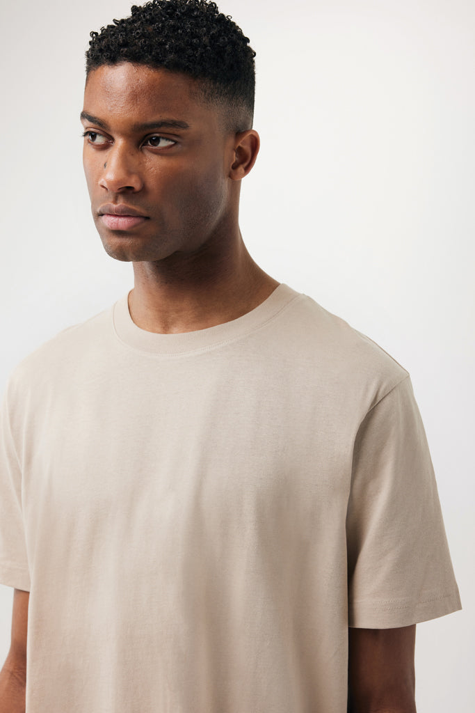 IQONIQ Kakadu relaxed t-shirt i återvunnen bomull