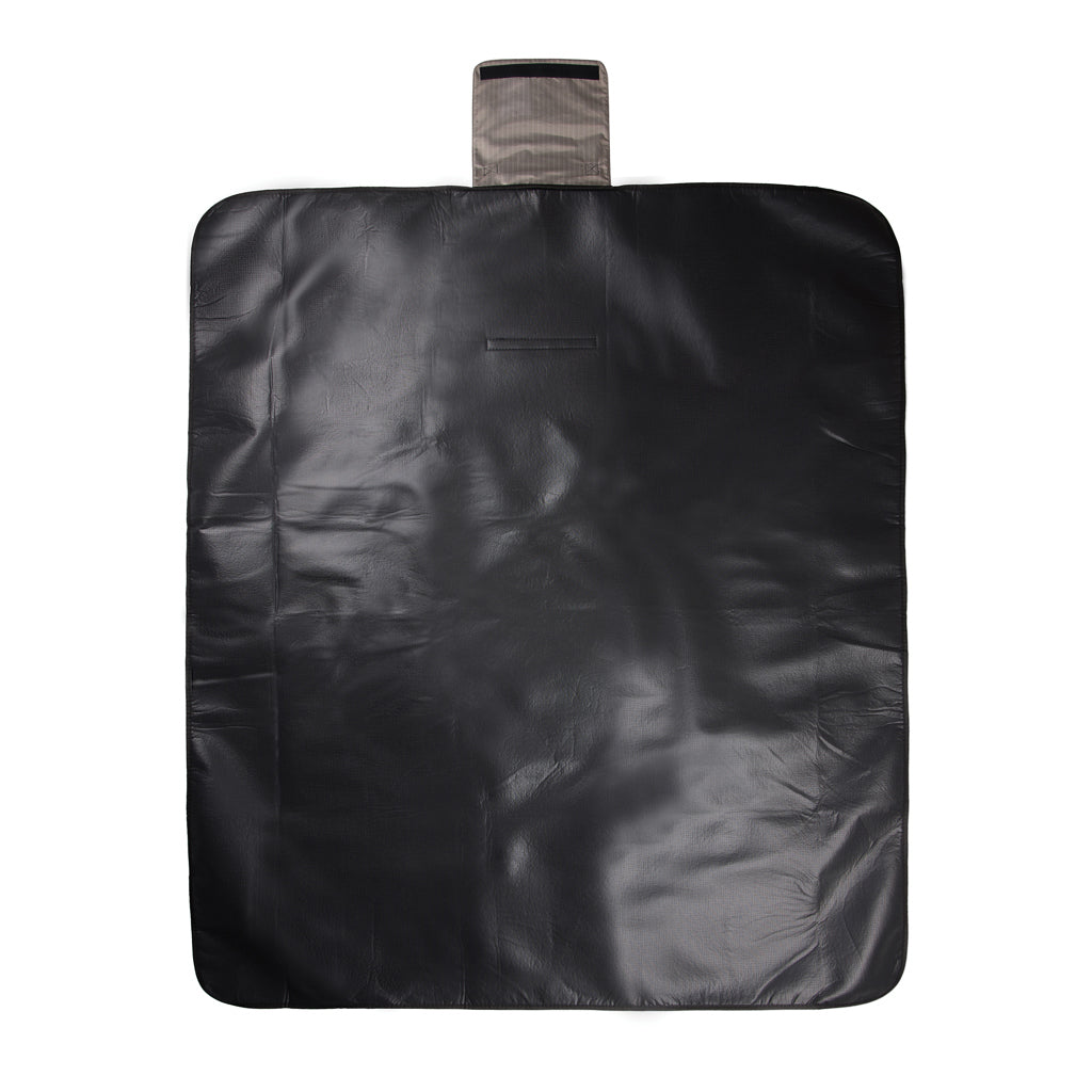 VINGA Baltimore RCS picnic blanket