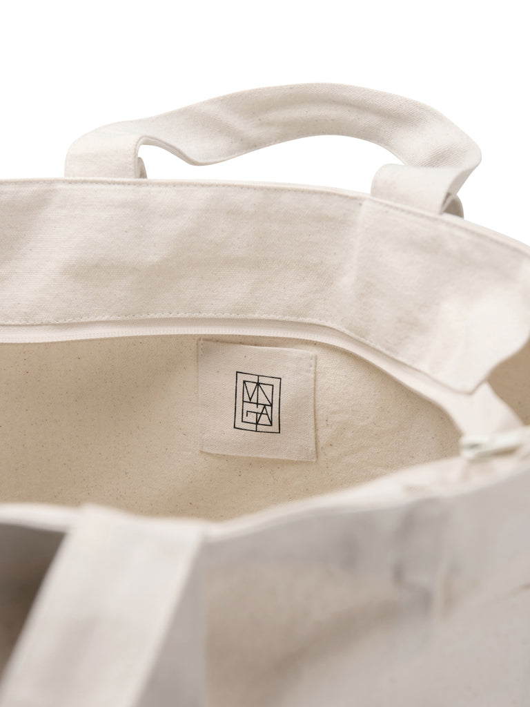 VINGA Hilo AWARE™ återvunnen canvas tote med dragkedja