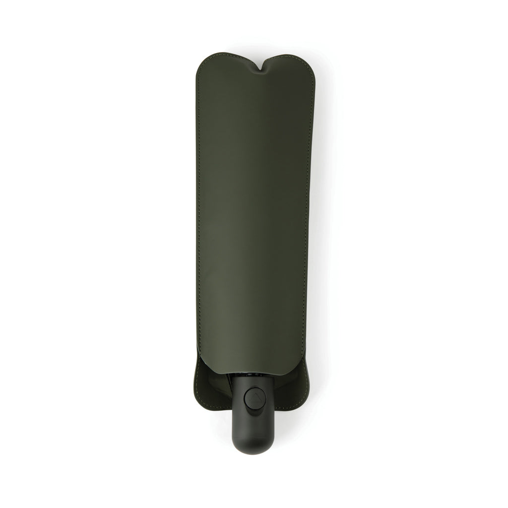 VINGA Baltimore AWARE™ RPET 21' paraply