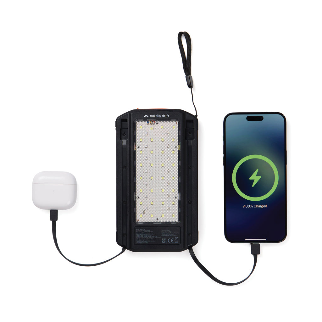 Nordic Drift Titan 10.000 mAh solcells-powerbank med 3 panel