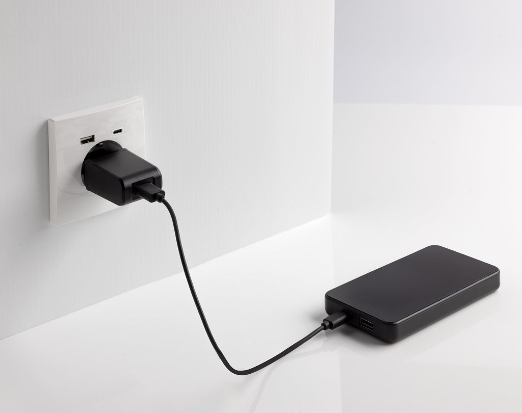 Boostcore RCS powerbank i återvunnen plast 10.000mAh USB C