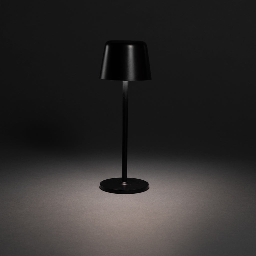 Zenic RCS återvunnen plast USB laddningsbar bordslampa