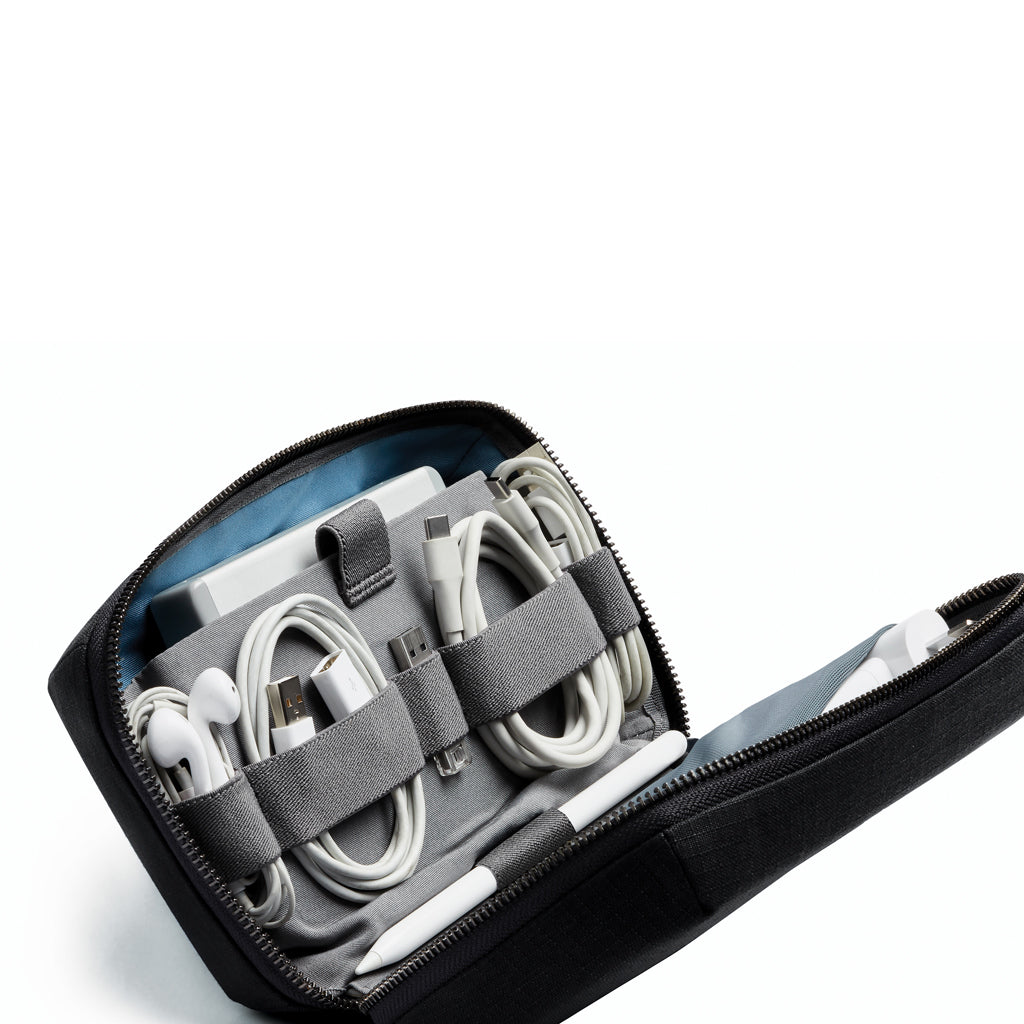 Bellroy tech-kit