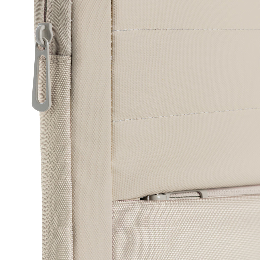 Armond 15.6' laptopfodral AWARE™ RPET