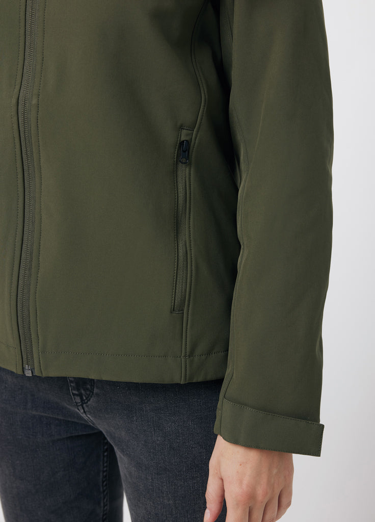 IQONIQ Makalu softshell herrjacka i återvunnen polyester