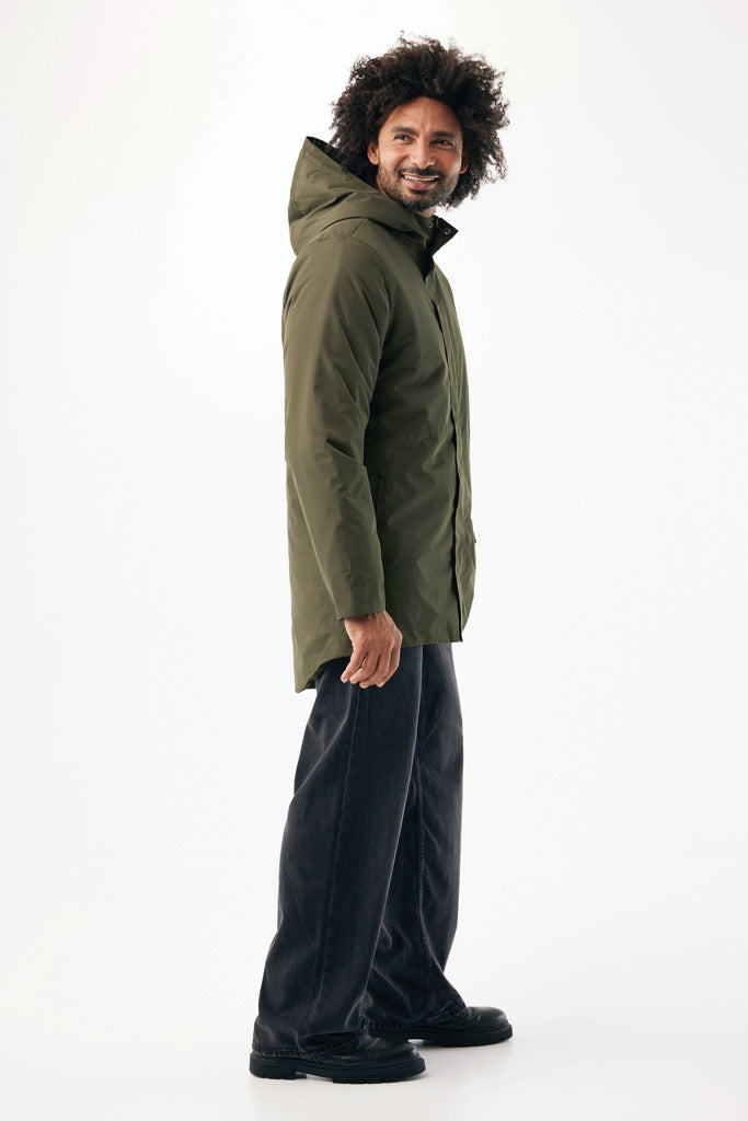 IQONIQ Thelon parkas i återvunnen polyester