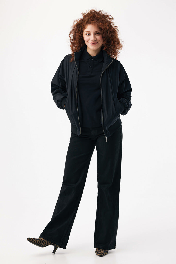 IQONQ Odin jacka i återvunnen polyester - urban stil
