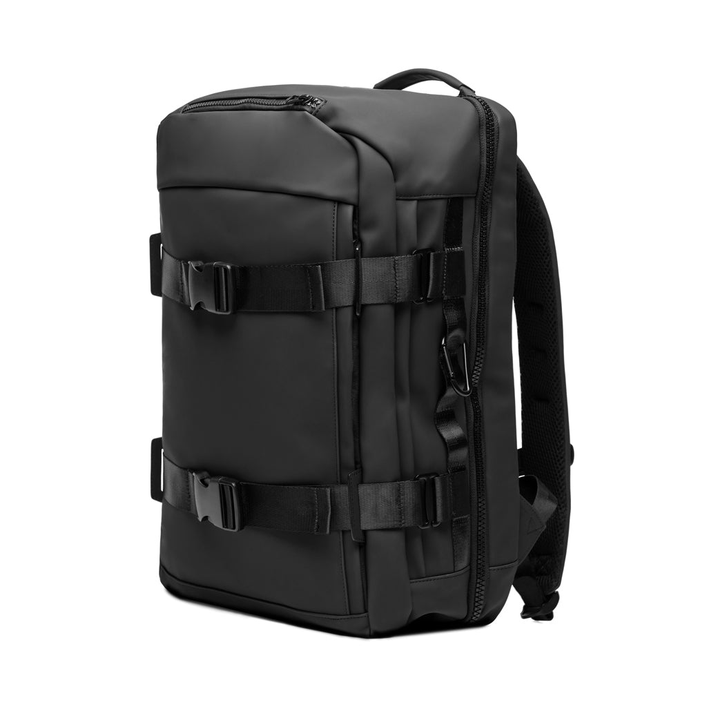 VINGA Baltimore RCS explorer's backpack